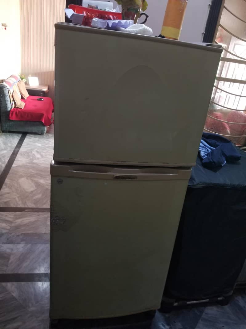 dawlance Medium Size 1