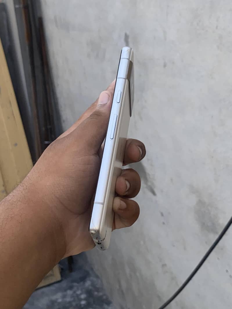 Google pixel 7 A 2