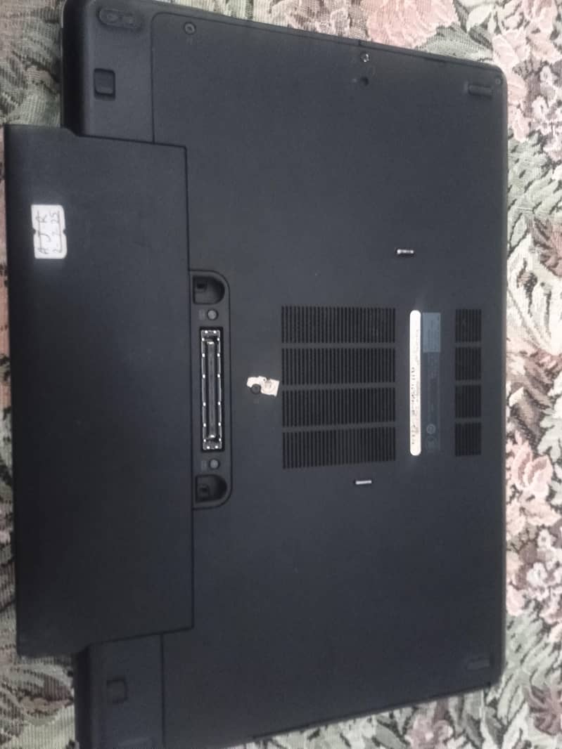 Dell Latitude E6440 2