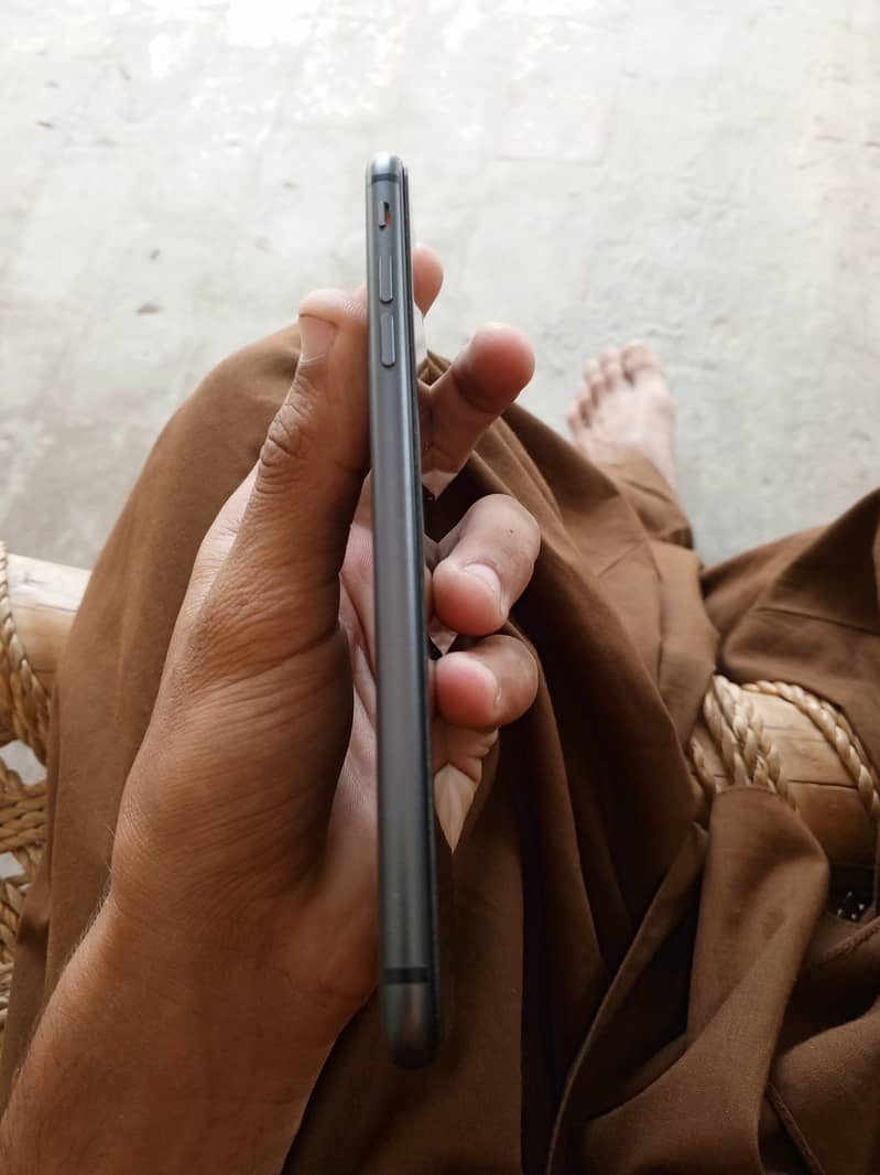 iPhone 8plus 256GB urgent sale 3