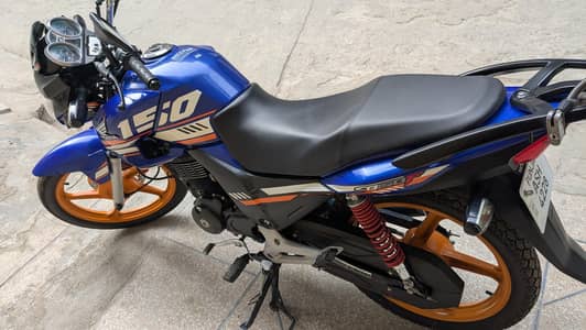 Honda CBF 1500cc