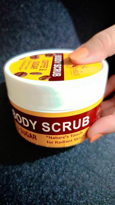 whitening body scrub