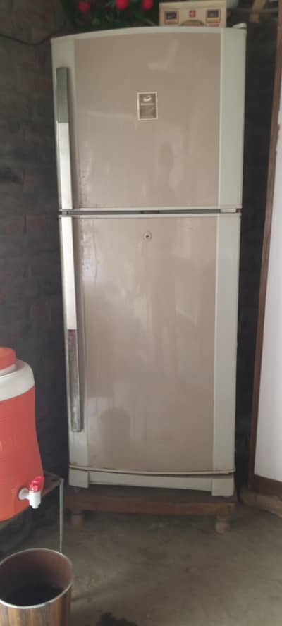 dawlance Frige