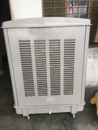 Room cooler (metal body)