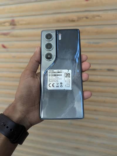 tecno camon 40 exchange with iphone 13