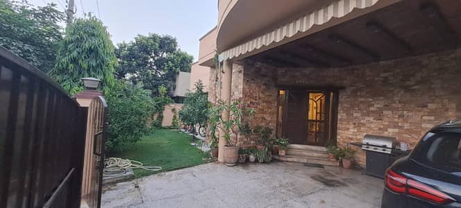 This Is A One Kanal House Available For Rent.