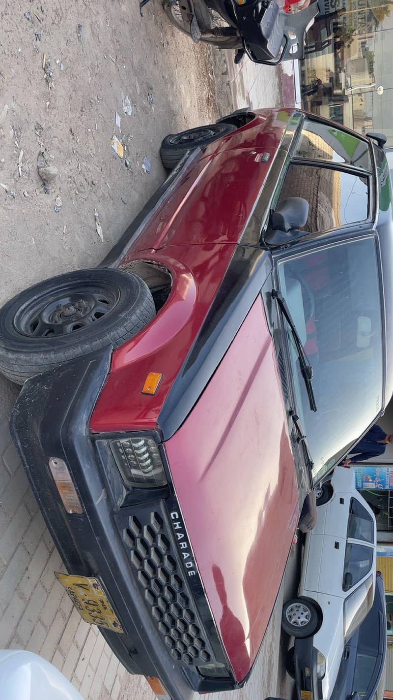 2 door charade 4