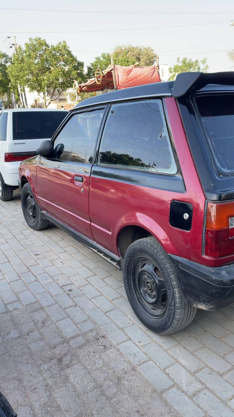 2 door charade 5