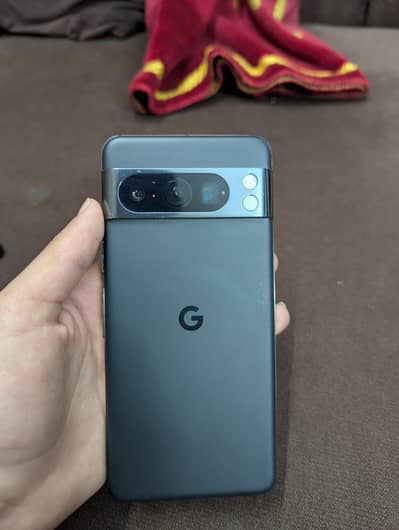 Google pixel 8 pro PTA Approved only screen crack 12/128gb