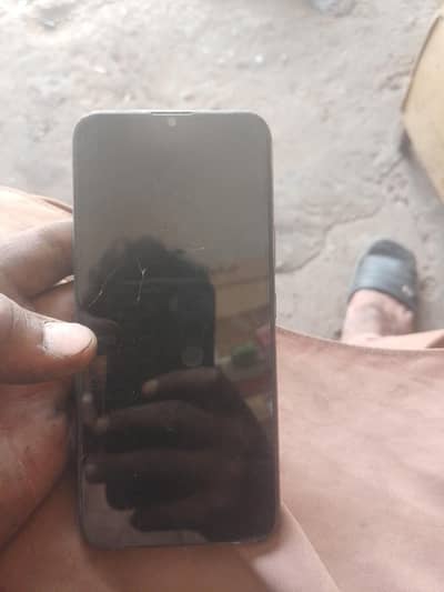 mere pas ye 4 mobile ha Kisi ki battery kharab ha or Kisi ka panel ha