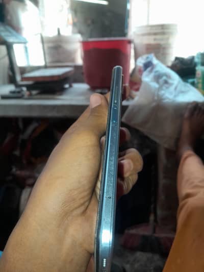 vivo y 21 all ok hai bas panel change hai