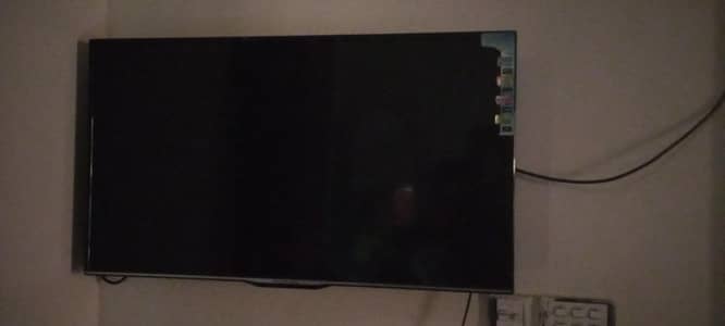 40 inches Ecostar LED