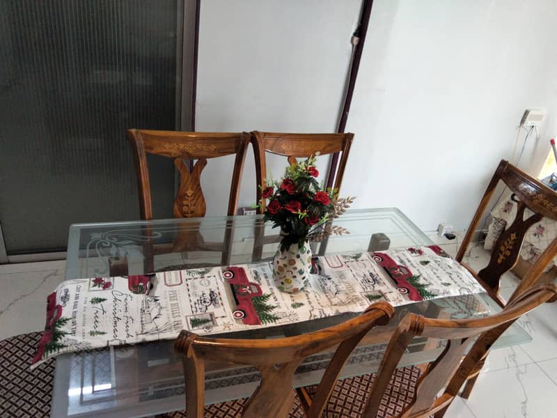 Dinning table 4