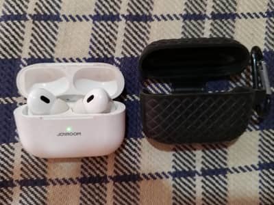 Joyroom Wireless Earbuds Original with Premium Protective Pouch