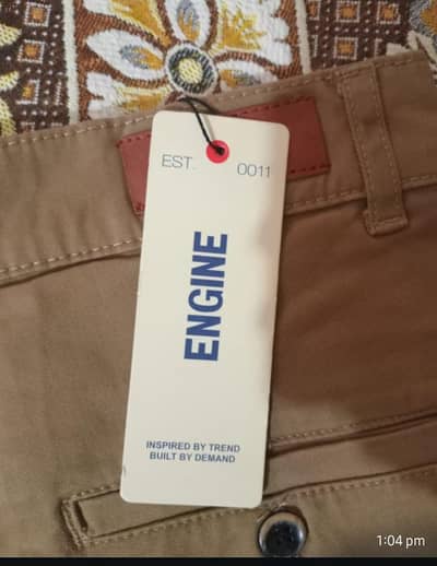 Engine Mens Cotton pent 30 weist in Camel colour.