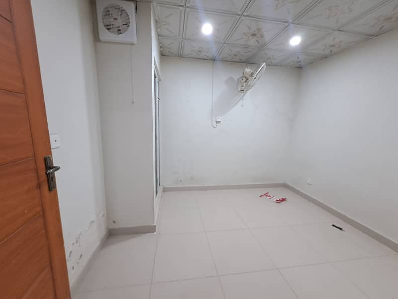 Flat For Rent 6