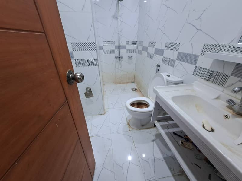 Flat For Rent 7