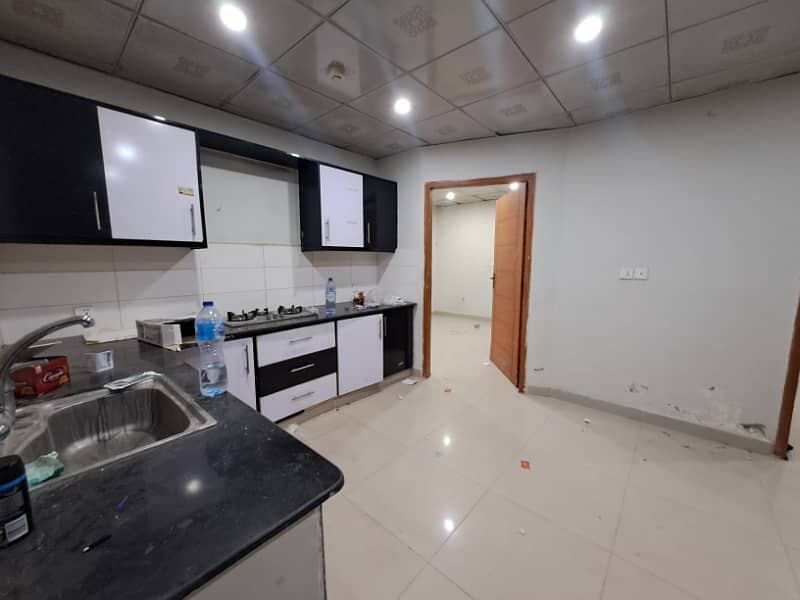 Flat For Rent 8