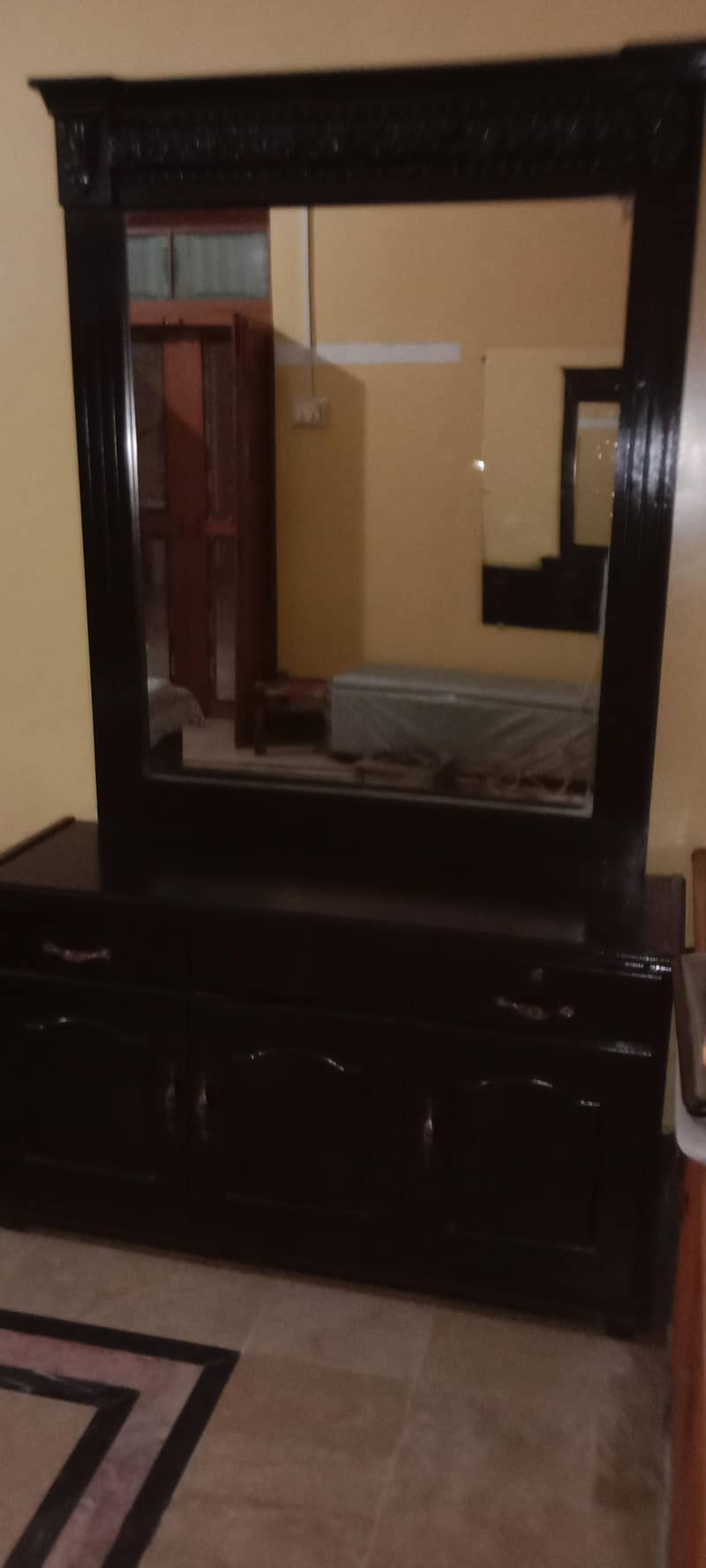 bed,side tables with dressing table 1