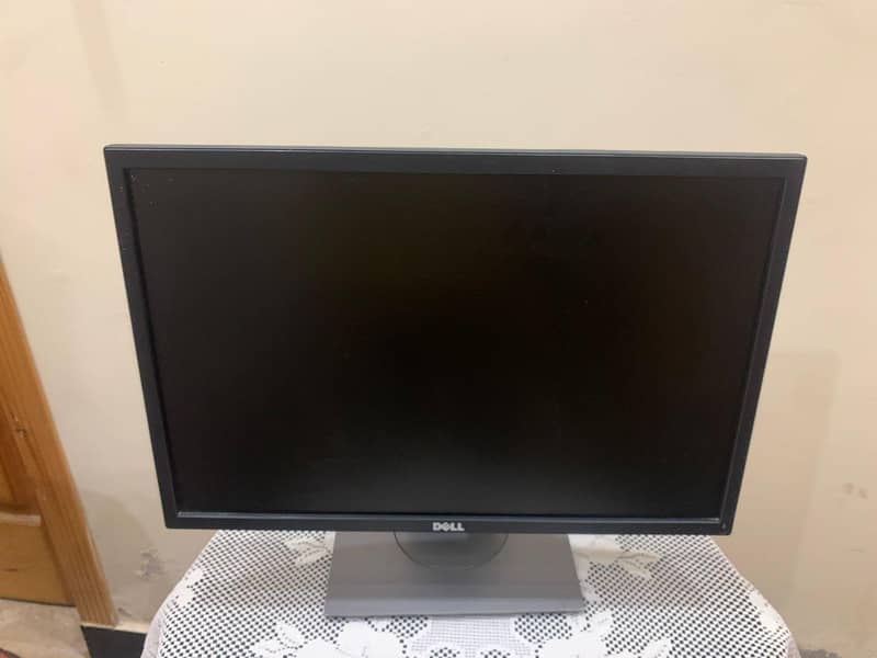 22" Dell LED 4