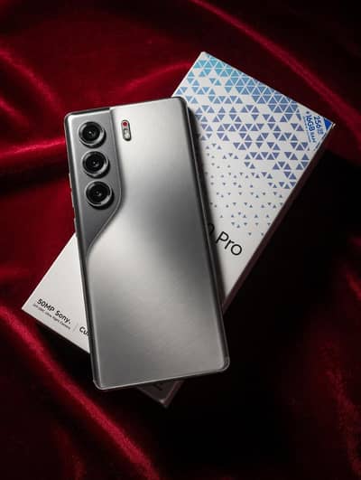 Tecno Camon 40 Pro | Full Box Pack | 10/10 Condition