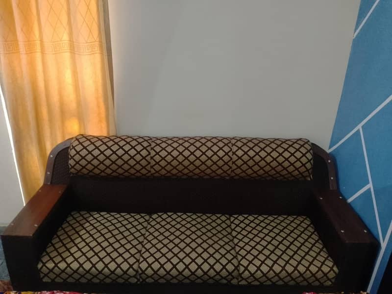 sofa set with table 1