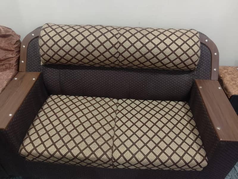 sofa set with table 2
