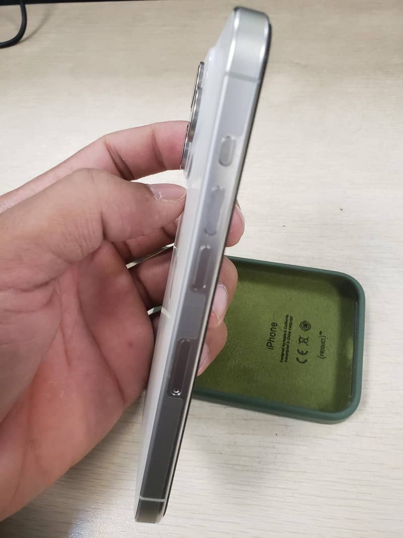 iphone 15 pro 1