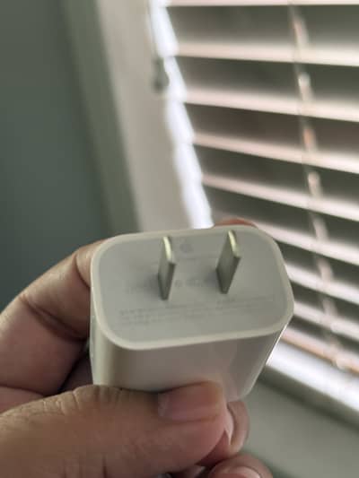 Apple 20W Charger (Original) Pulled Out