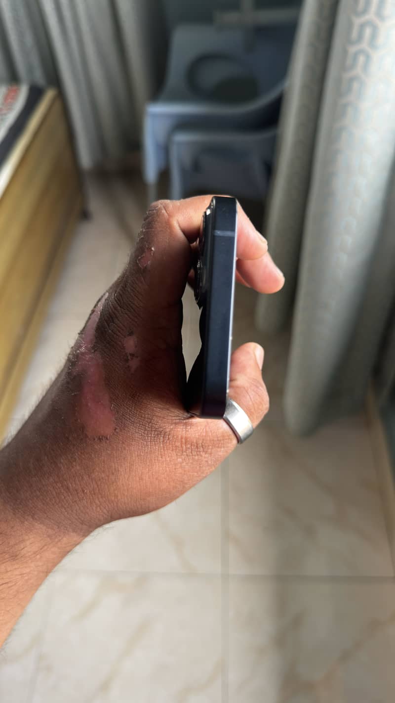 Iphone 13 4