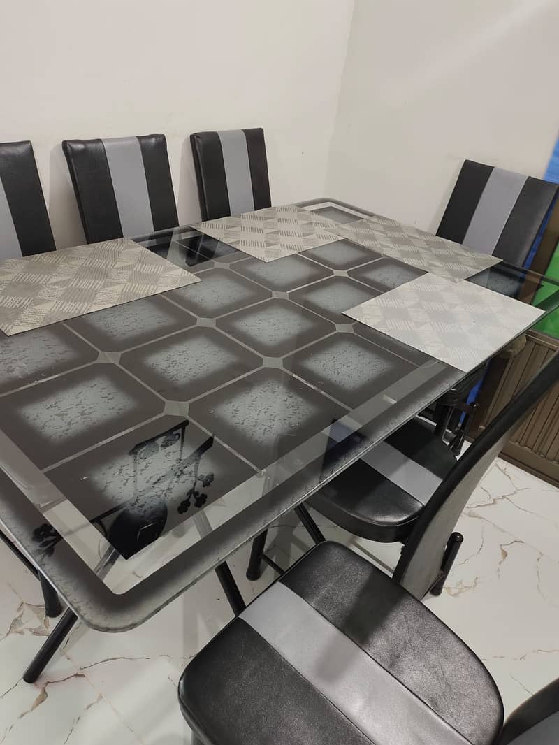Dining/ Table/ Chairs/ Dinner Table 0
