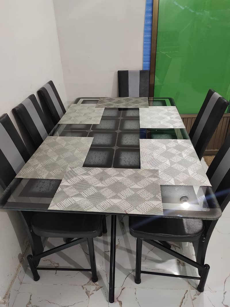 Dining/ Table/ Chairs/ Dinner Table 2