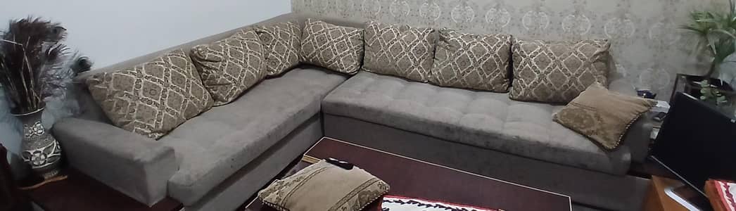 L shaped sofa for  urgent sale