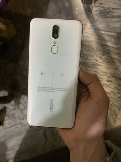 Oppo F11