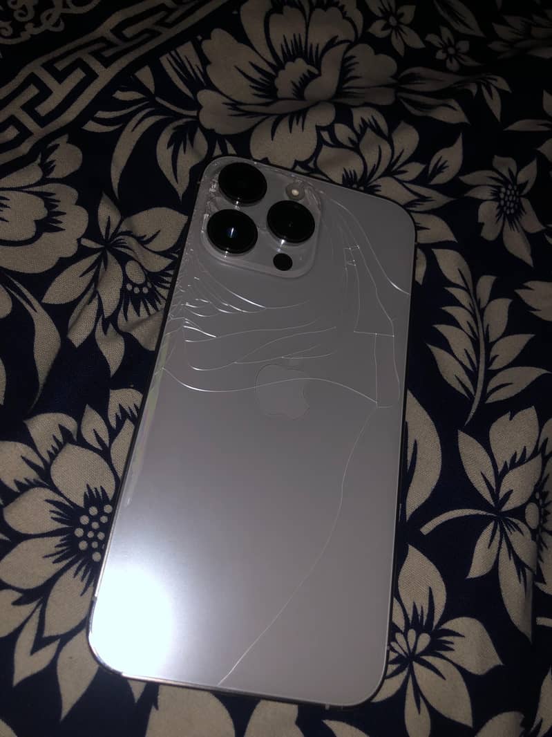 Iphone 14 pro max ( Give your offer) 7
