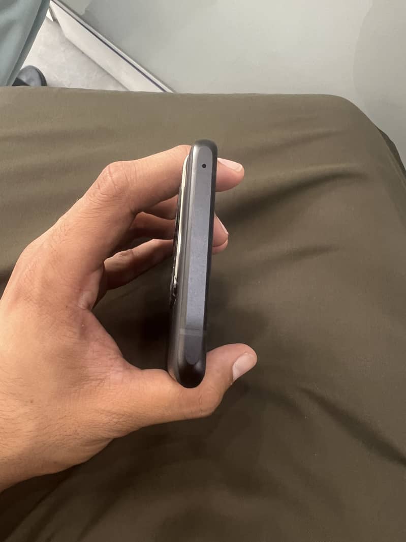 One plus 10 pro 4