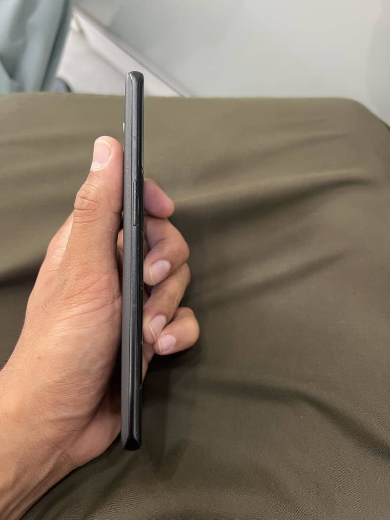 One plus 10 pro 5