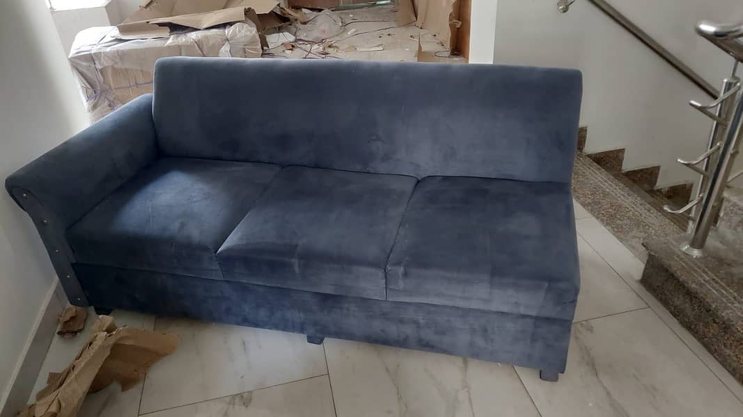 L shape sofa set with centre table 5