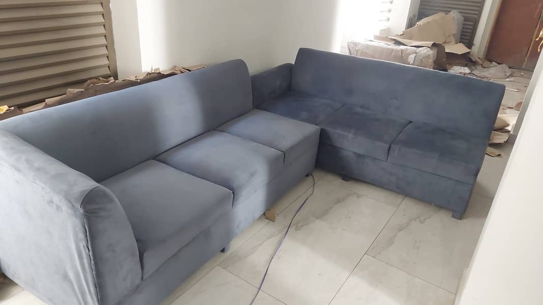 L shape sofa set with centre table 6
