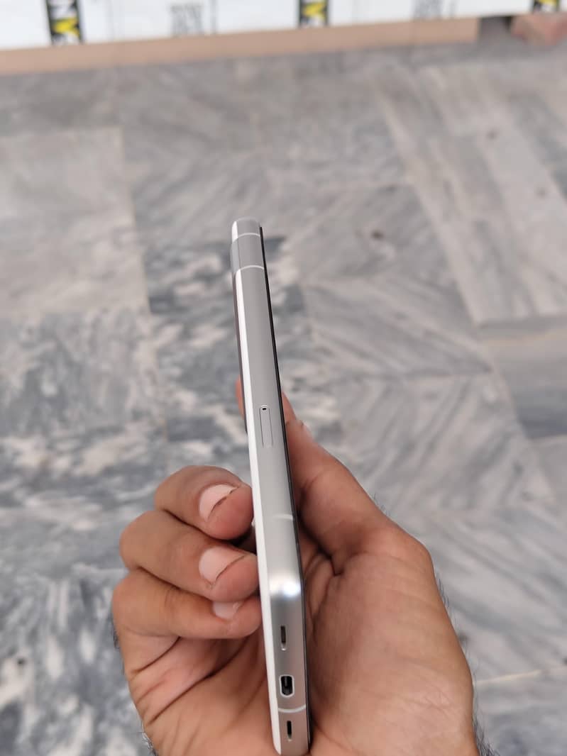 GOOGLE PIXEL 7A 1