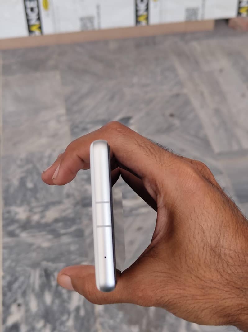 GOOGLE PIXEL 7A 8