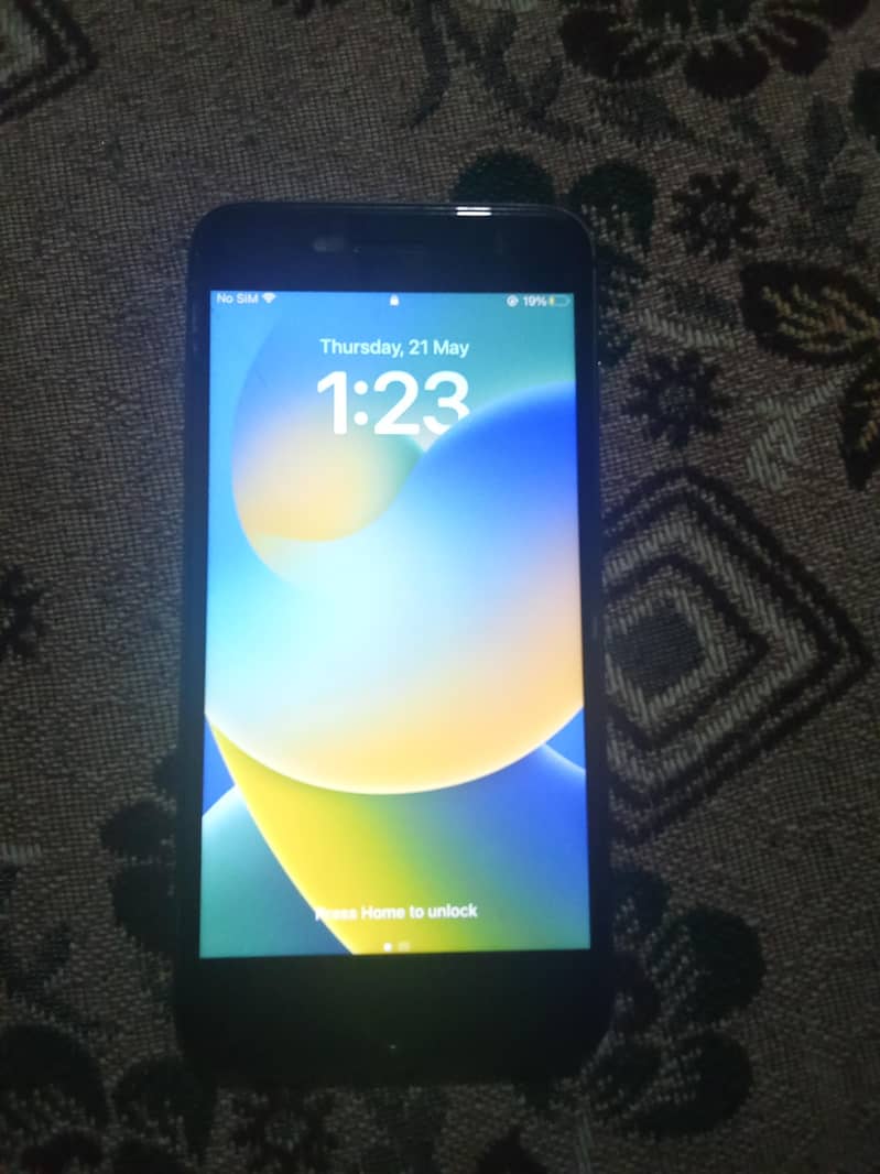 IPHONE 8 PLUS 2