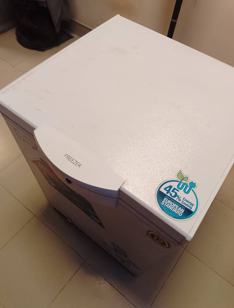 Dawlance Deep Freezer 1