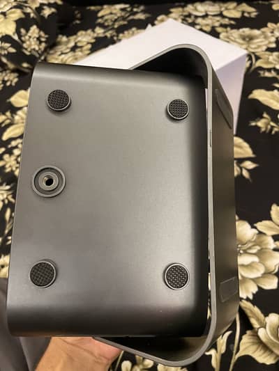 Smart Android projector