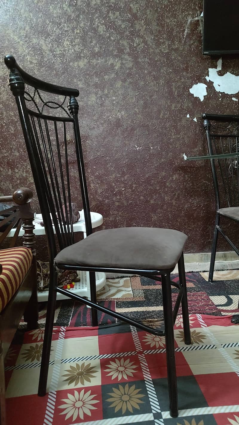 Dining table 3
