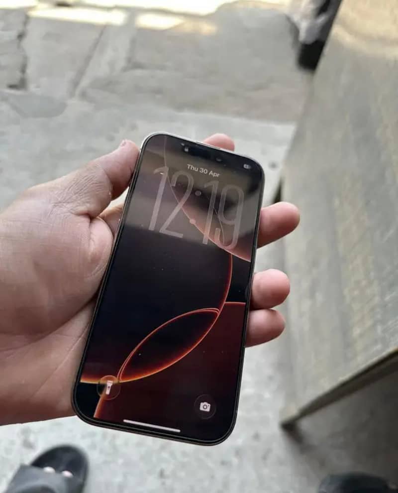 iphone 16 pro 3