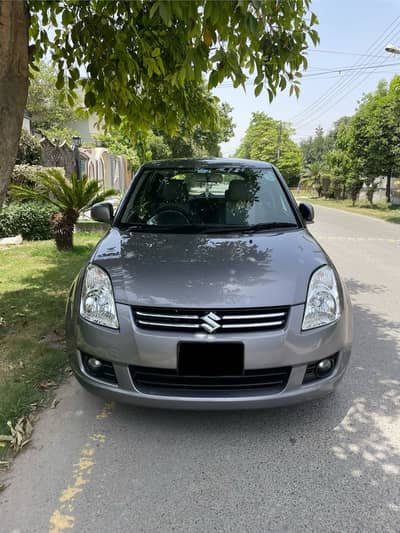 Suzuki Swift 1.3 Dlx Automatic With Navigation