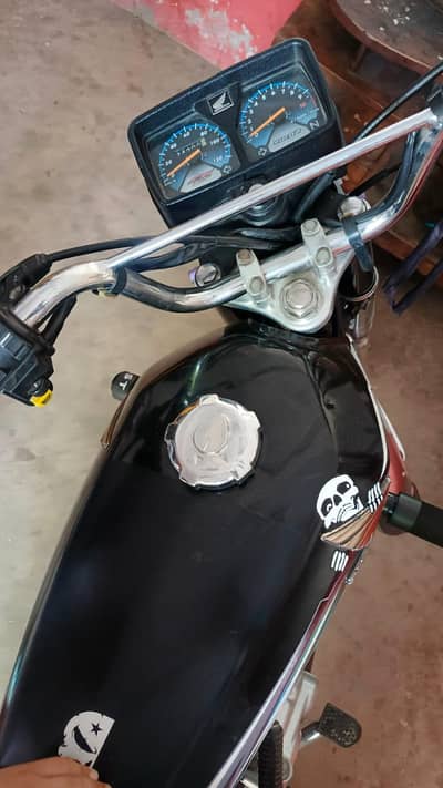 Honda 125 Model 23 Panjab number