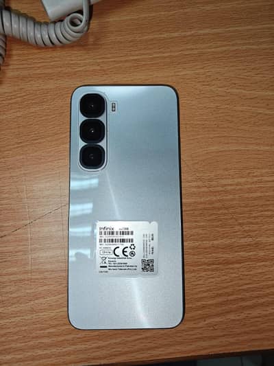 Infinix Hot 60i (6/128)