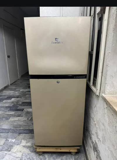 Dawlance e-Chrome Double Door Refrigerator 9140WB Metallic Gold